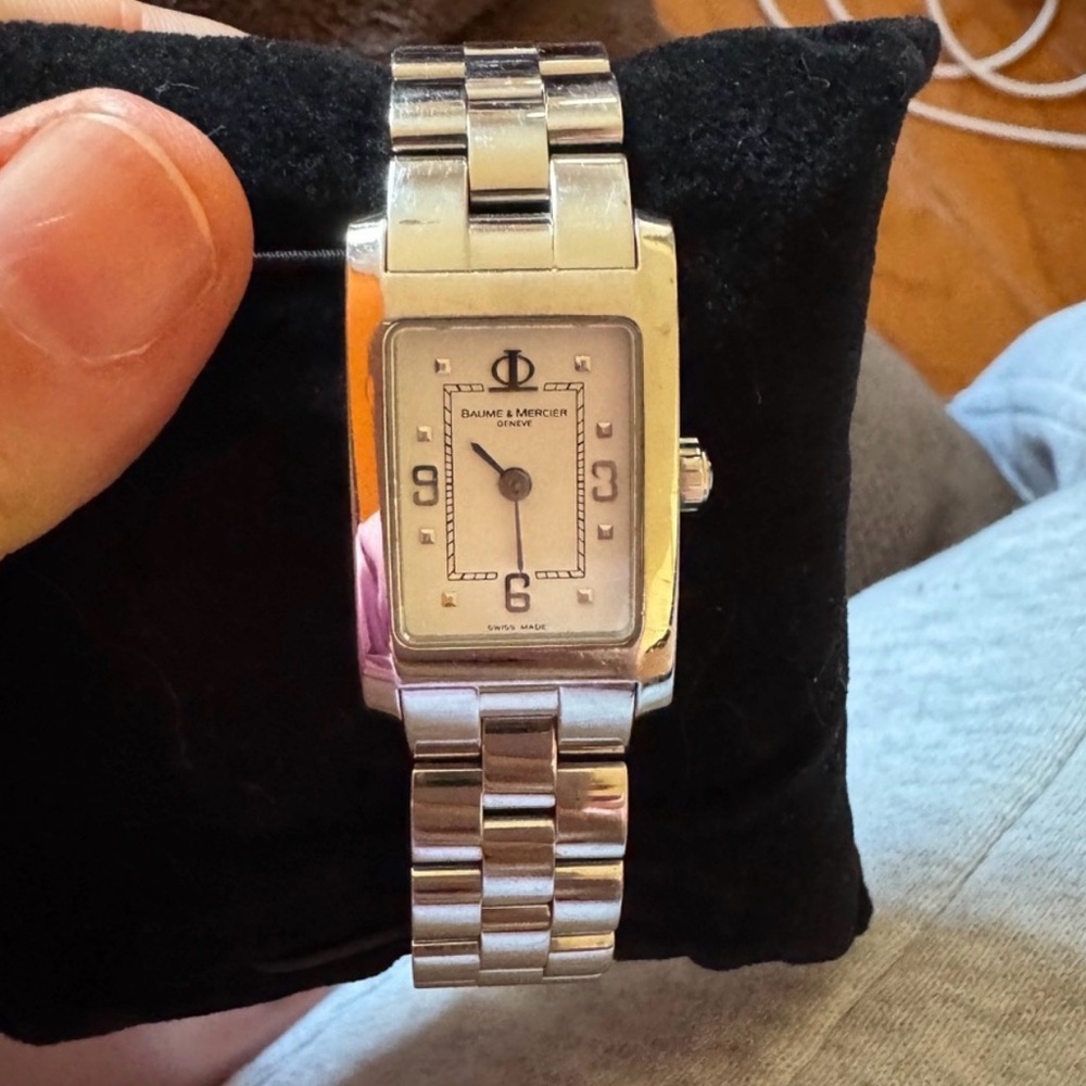 Baume & Mercier Women’s Hampton Watch - Picture 2 of 9
